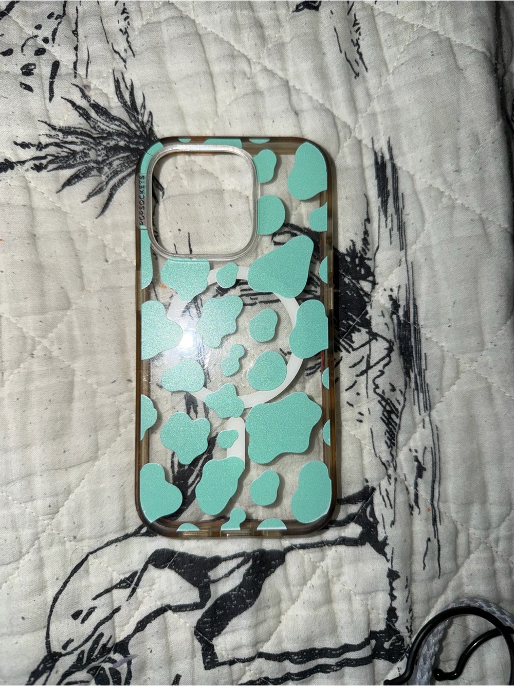 Popsocket iPhone 15 Pro Cow Print MagSafe Case